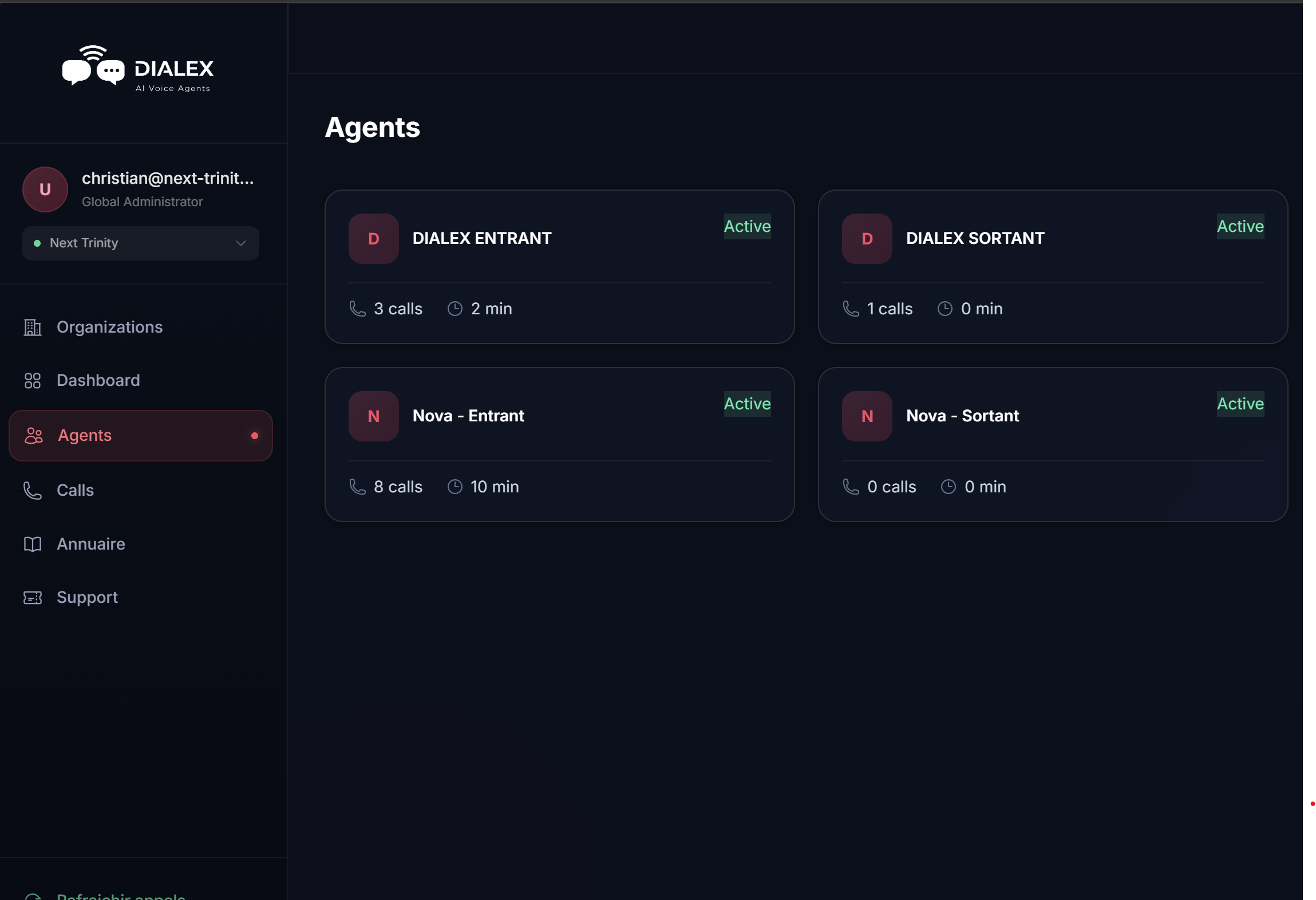 Interface Agent Builder Dialex : gestion des agents entrants et sortants, statuts actifs, volumes d'appels traités